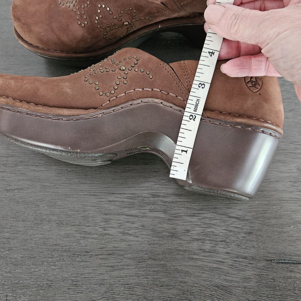 Ariat Strathmore Clogs Brown Nubuck Leather Floral Studded Mule Women's 9 - Picture 6 of 10